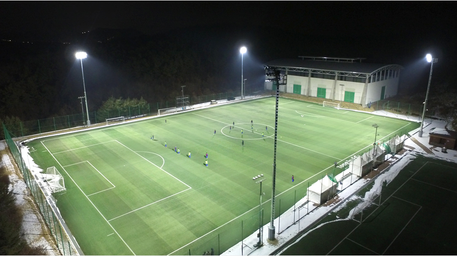 2017 Yong-in soccer Center field four